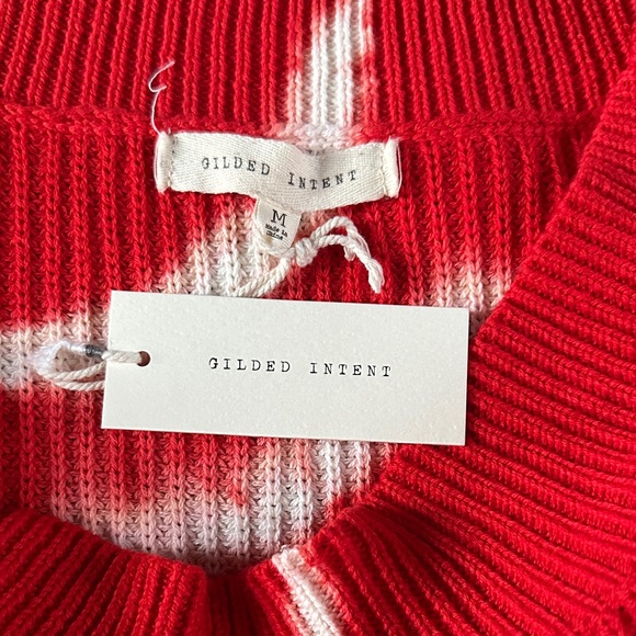 Gilded Intent Buckle Vibrant Red and White Knit Sweater - Picture 2 of 5